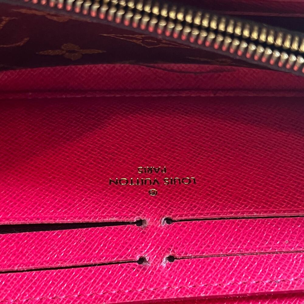 LOUIS VUITTON Clemence Fuchsia Monogram Canvas Wallet - Picture 9 of 13